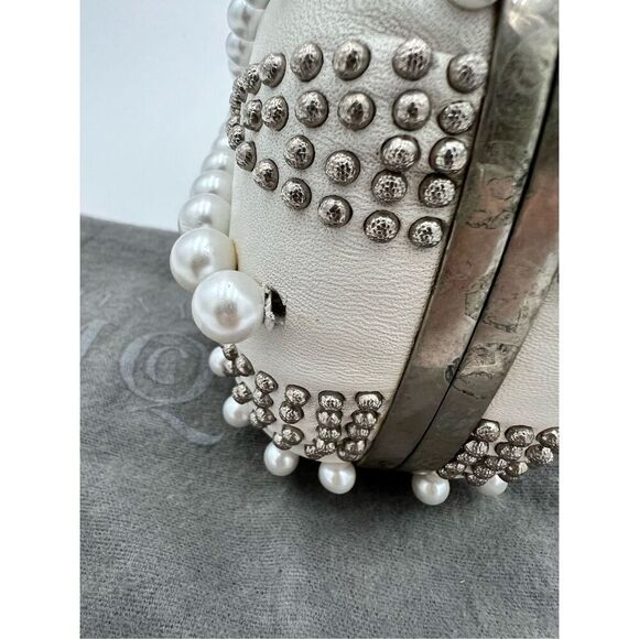 Alexander McQueen White Studded & Pearl Britannia Box Clutch Skull Clasp Purse - Picture 9 of 16